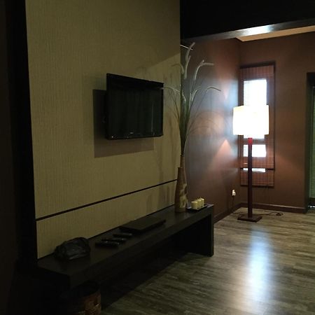 Miracle Suite Ипох Номер фото